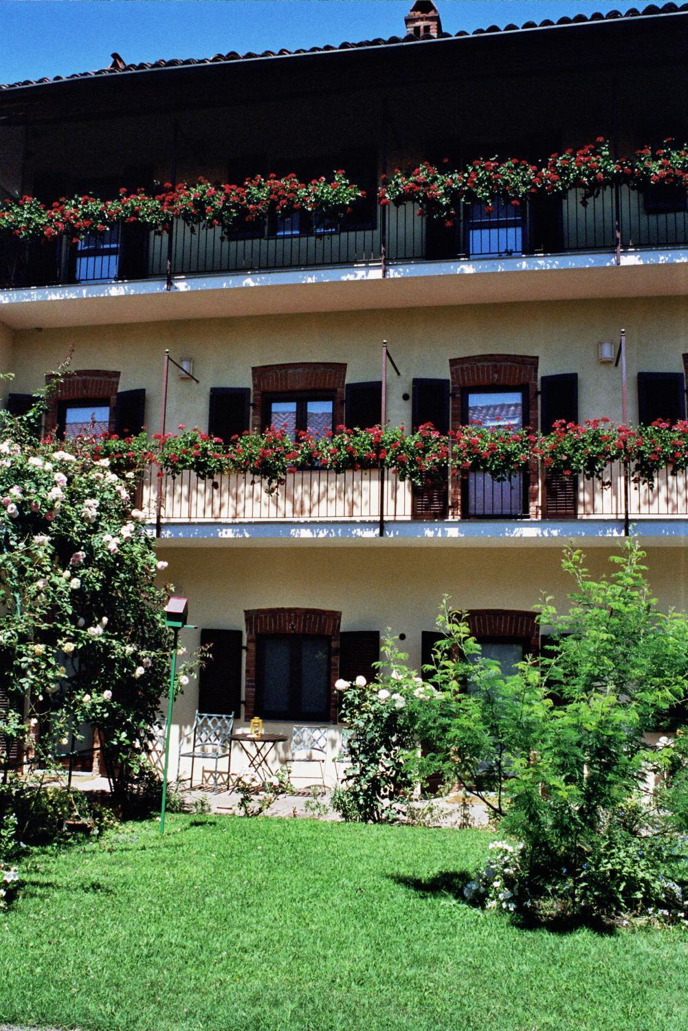 Residenza Del Lago Candia Canavese Exteriör bild