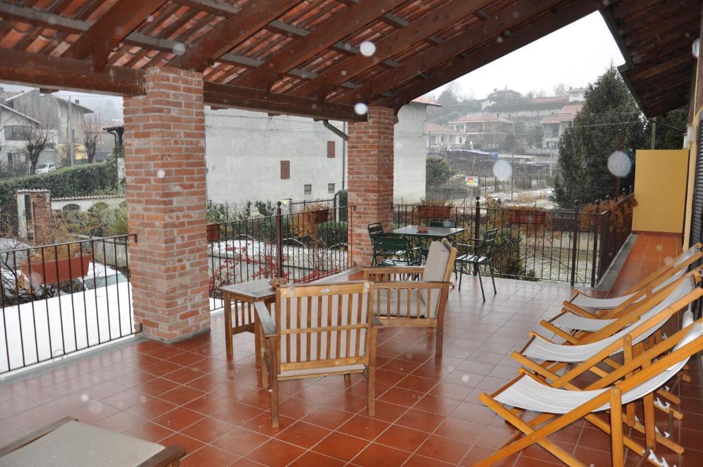 Residenza Del Lago Candia Canavese Rum bild