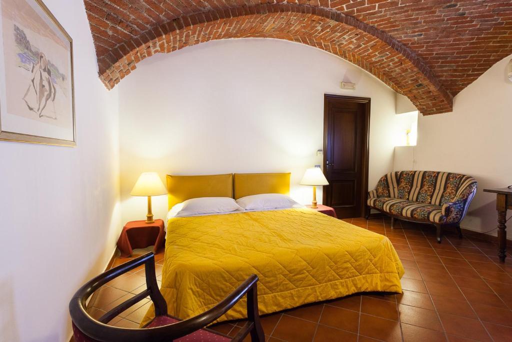 Residenza Del Lago Candia Canavese Rum bild