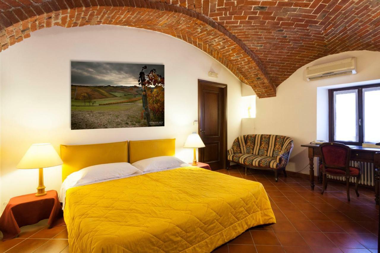 Residenza Del Lago Candia Canavese Exteriör bild